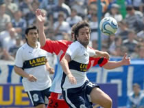 UN DURO PASO ATRÁS